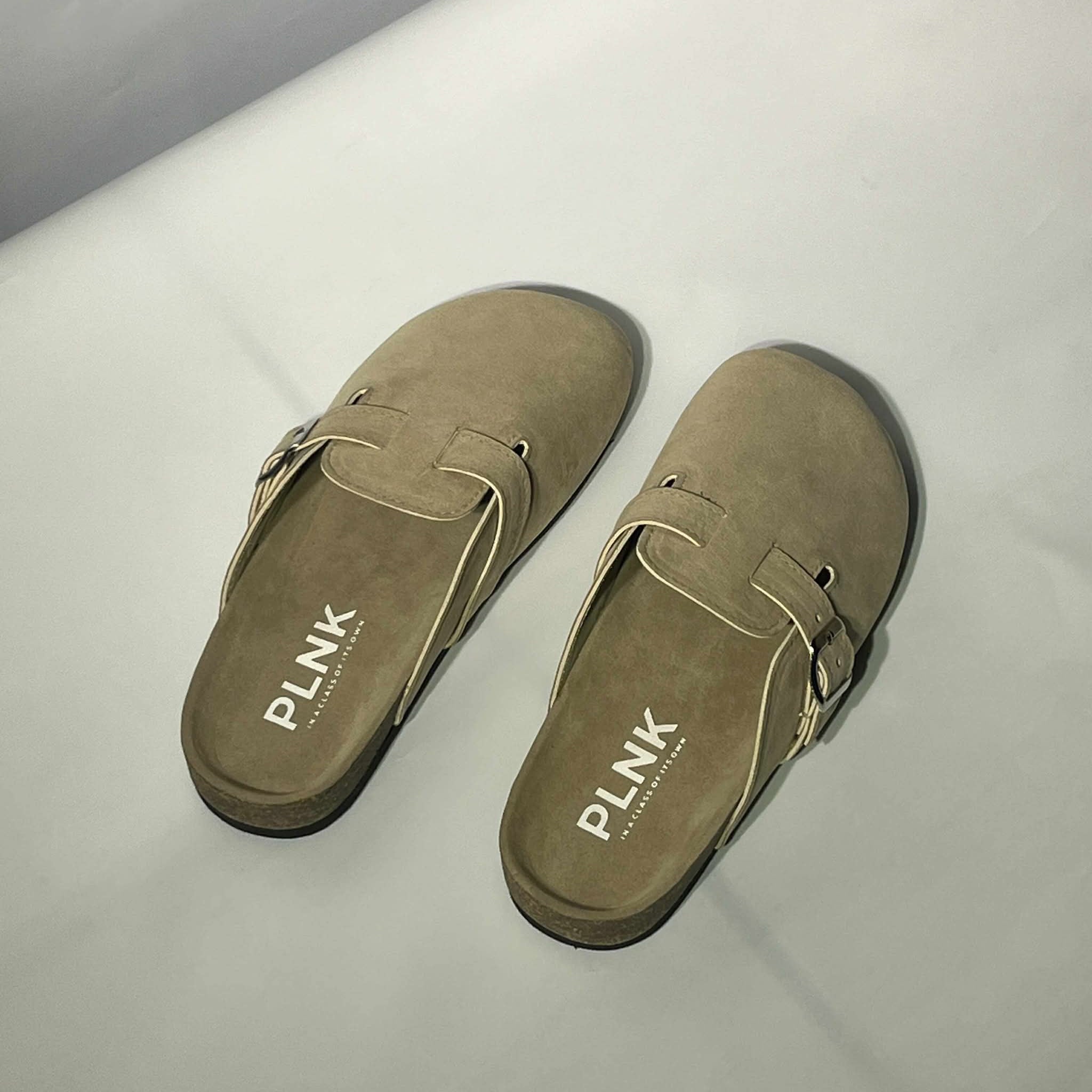 PLNK Clogs – Cream Suede