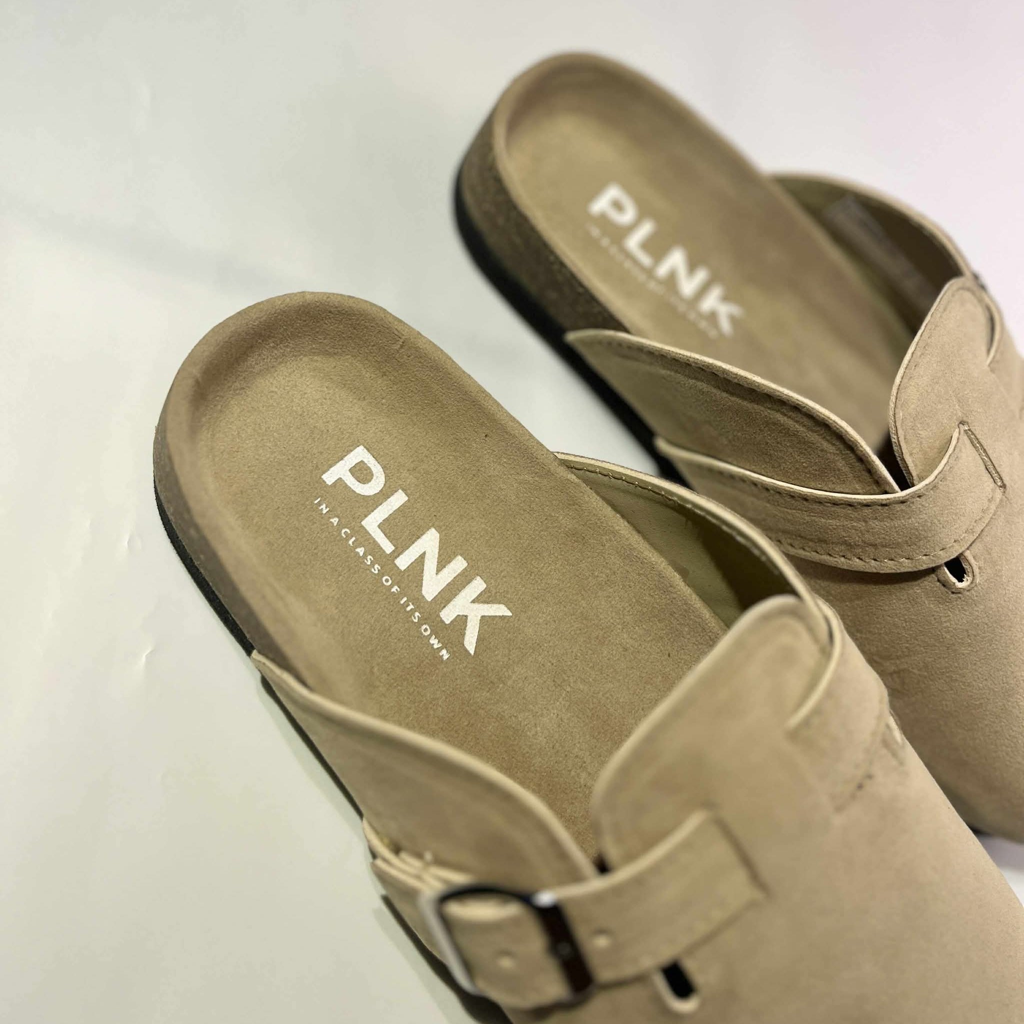 PLNK Clogs – Cream Suede